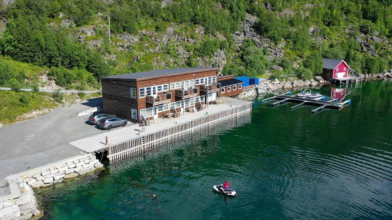 Ersfjordbotn Brygge Aparthotel Exterior photo